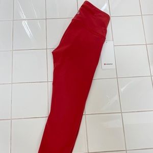 NWT Lululemon Speed Wunder Size 4 23"